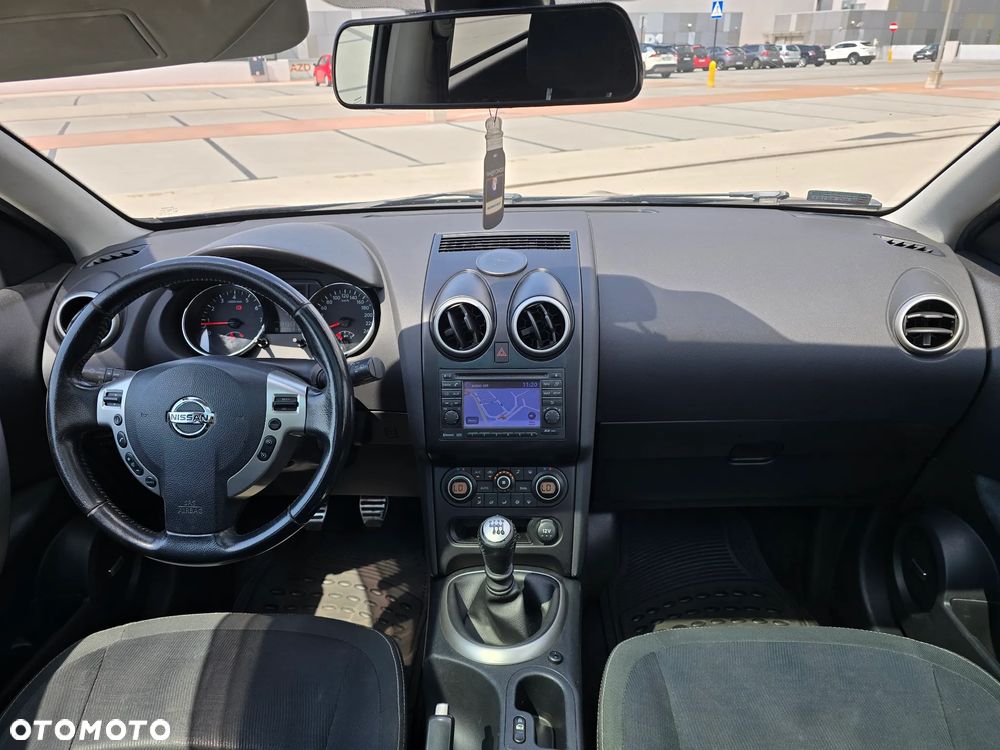 Nissan Qashqai 2.0 360 - 8