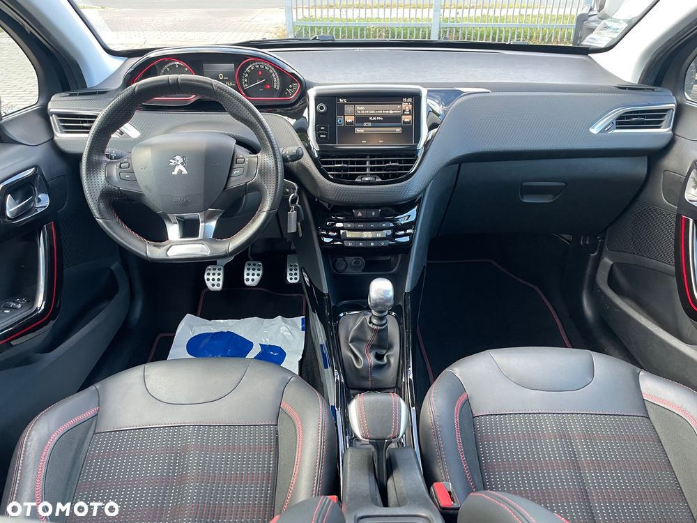 Peugeot 2008 BlueHDi FAP 120 STOP & START Business-Line - 29