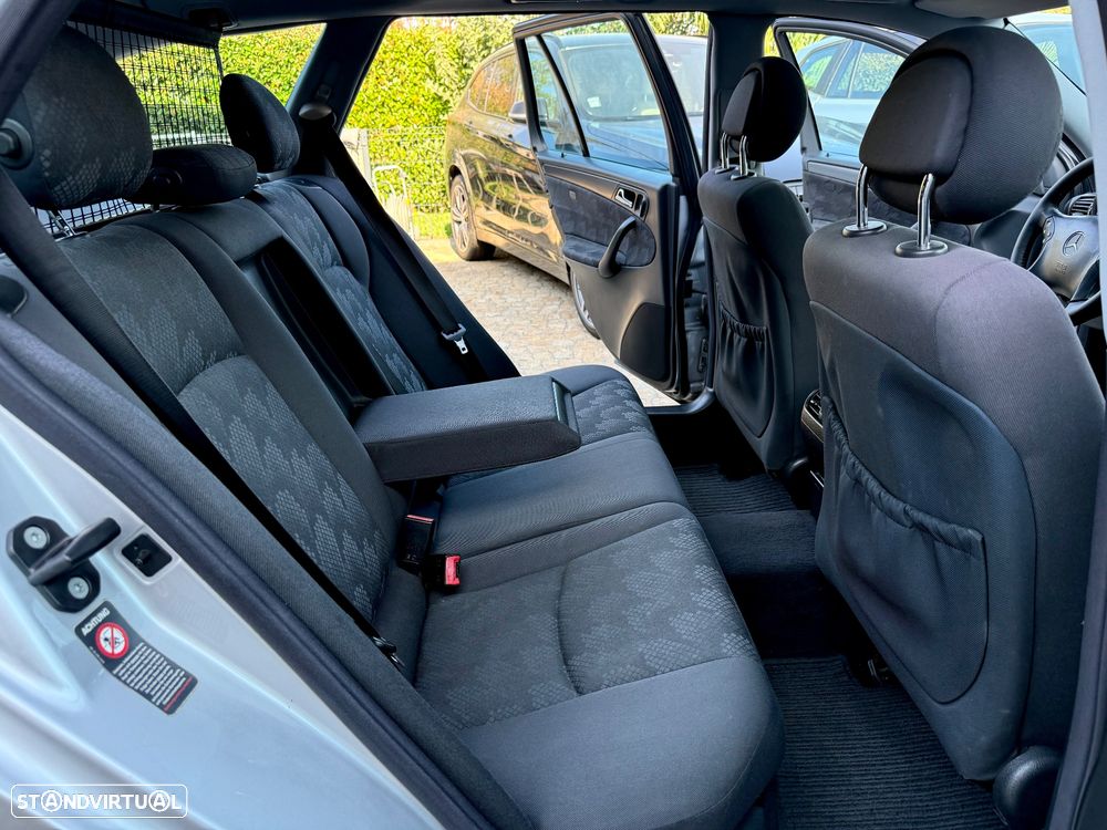 Mercedes-Benz C 220 T CDI Avantgarde - 54