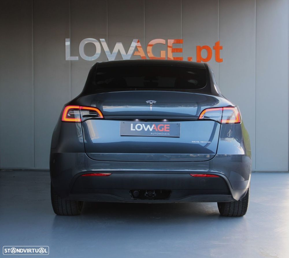 Tesla Model Y Long Range Tração Integral - 11