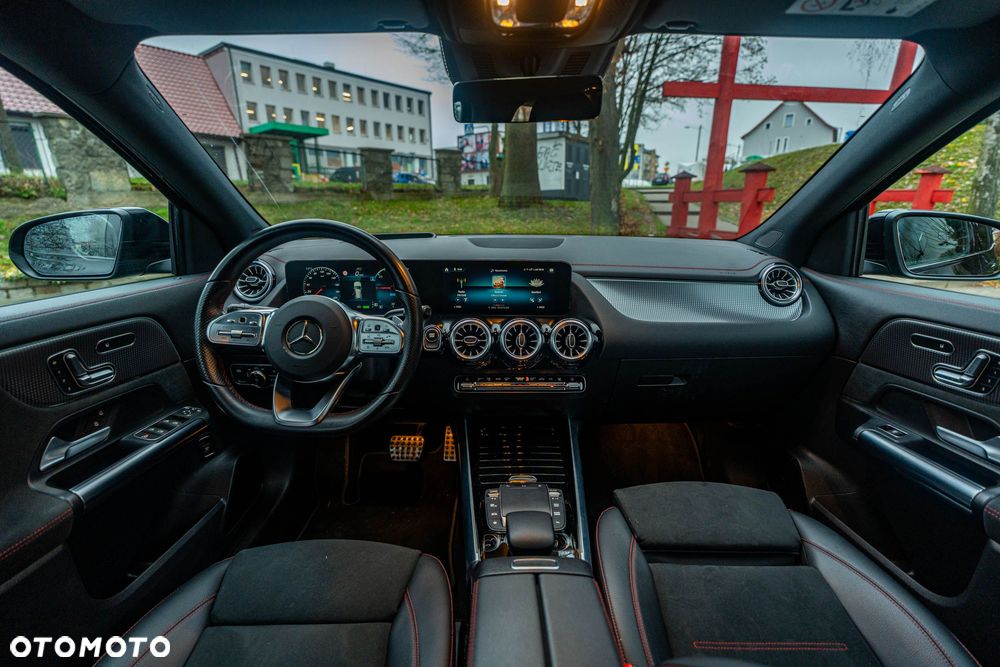 Mercedes-Benz EQA 250+ 70.5kWh AMG Line - 12