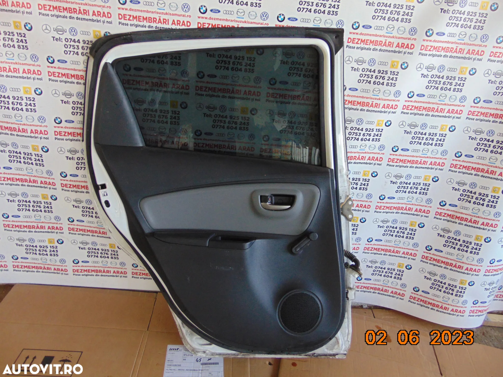 Fete usi Toyota yaris 2011-2019 fata usa interioara fata spate stanga dreapta dezmembrez yaris 3 - 4