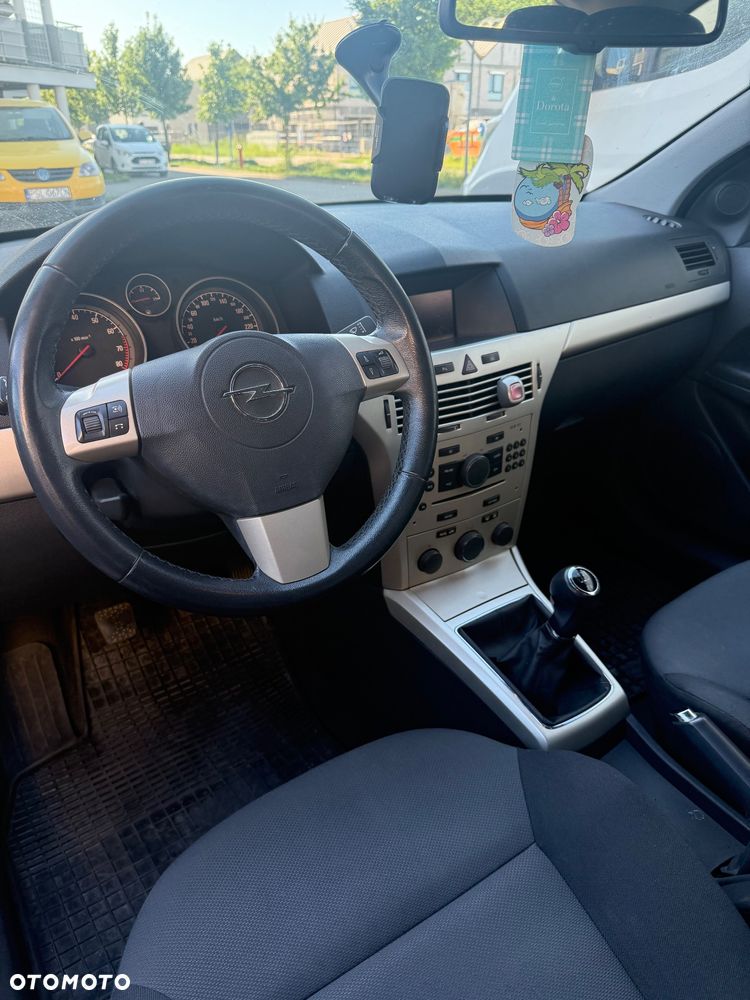 Opel Astra - 19
