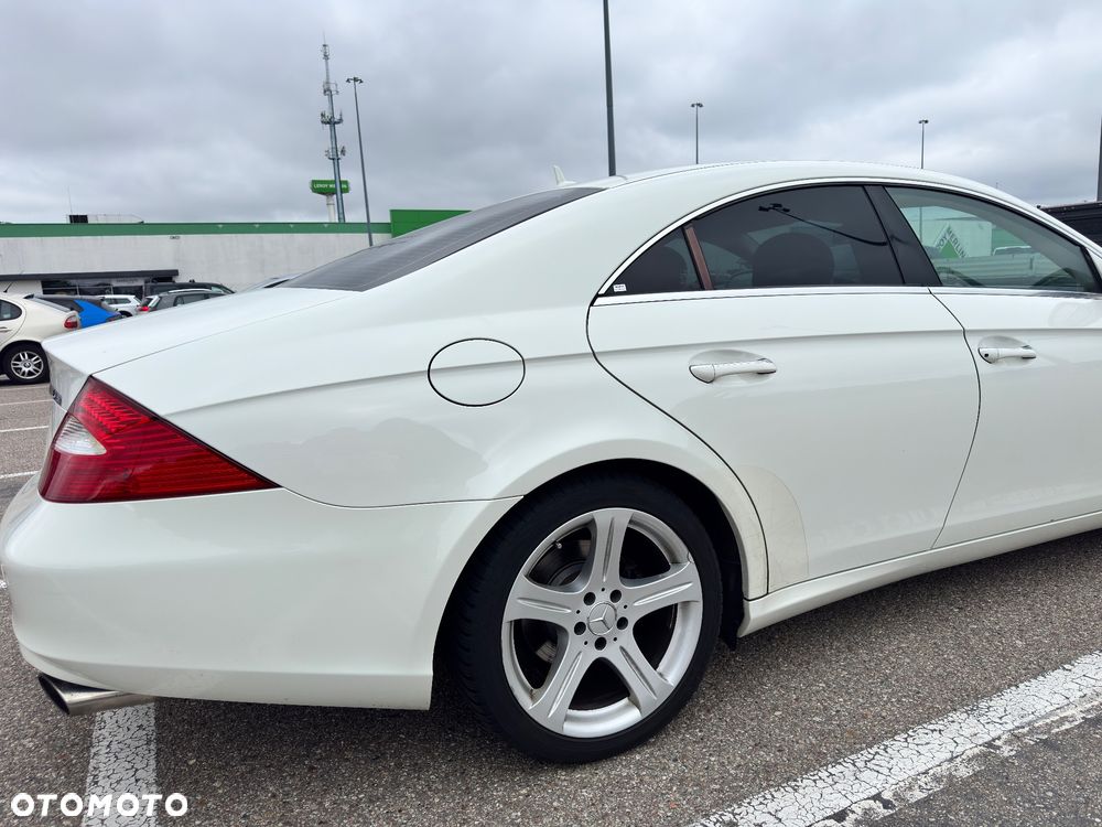 Mercedes-Benz CLS - 6