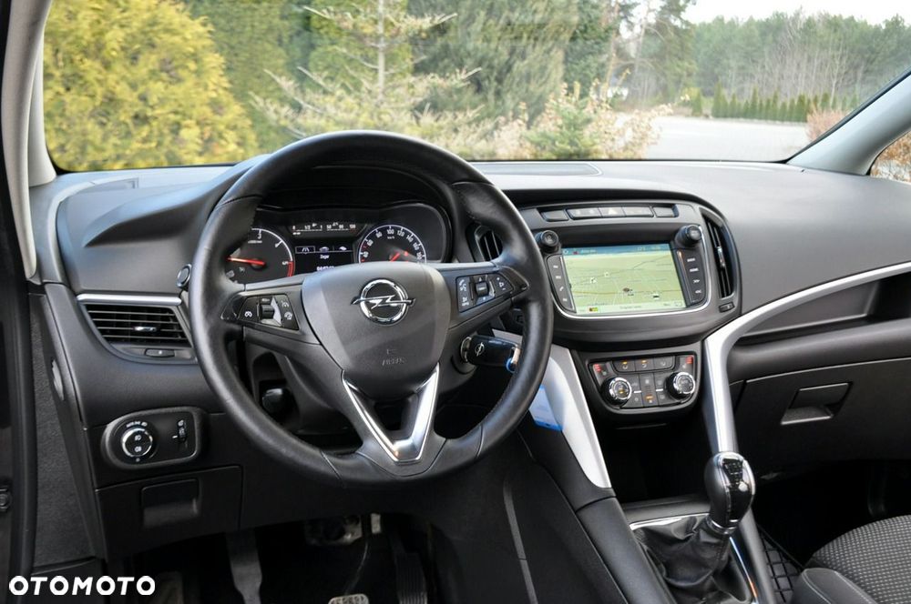 Opel Zafira - 30