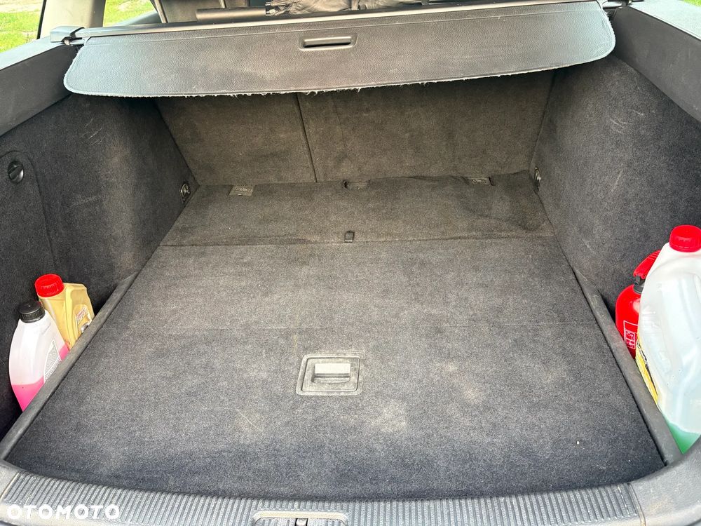Volkswagen Golf 1.6 TDI Trendline - 18