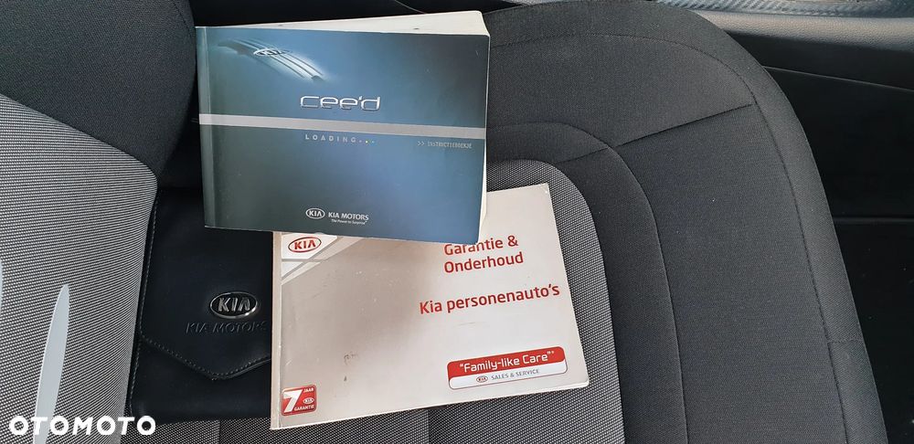 Kia Ceed 1.6 GDI Platinum Edition - 15