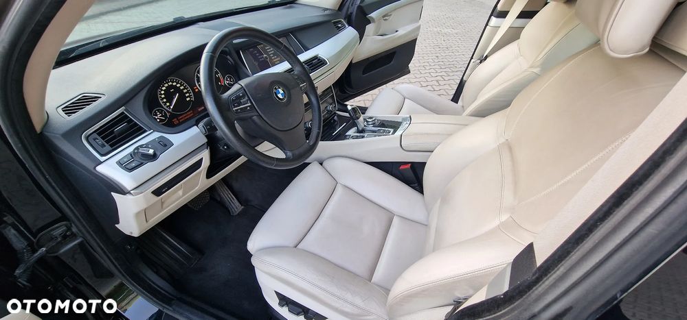 BMW 5GT - 1