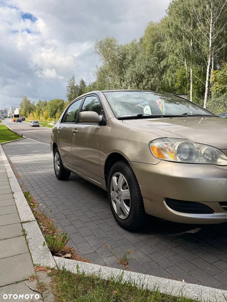 Toyota Corolla - 7