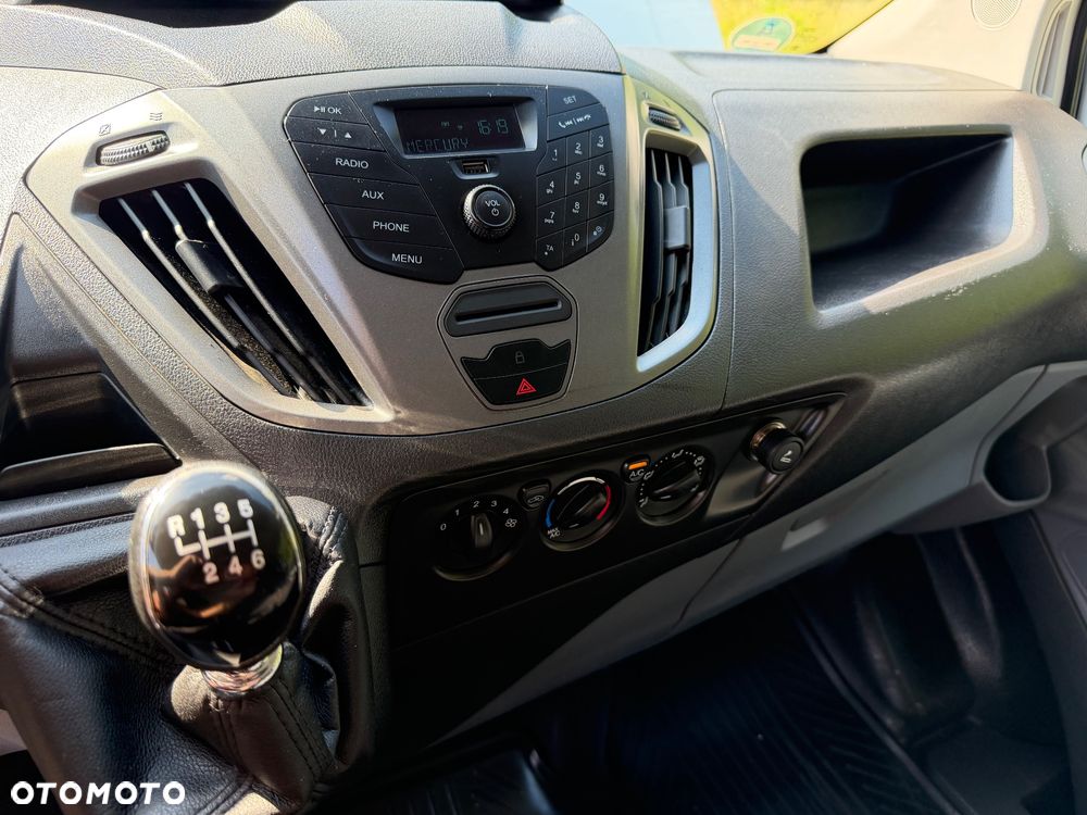 Ford TRANSIT CUSTOM - 15