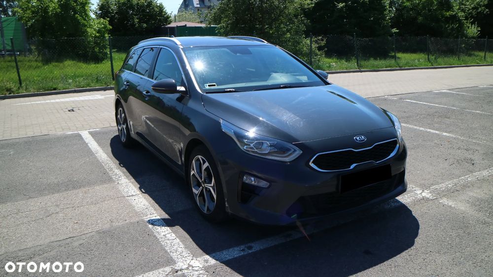 Kia Ceed 1.5 T-GDI L Business Line DCT - 2