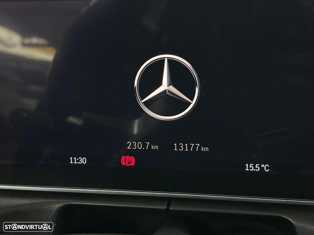 Mercedes-Benz C 300 de 4Matic T 9G-TRONIC AMG Line - 9