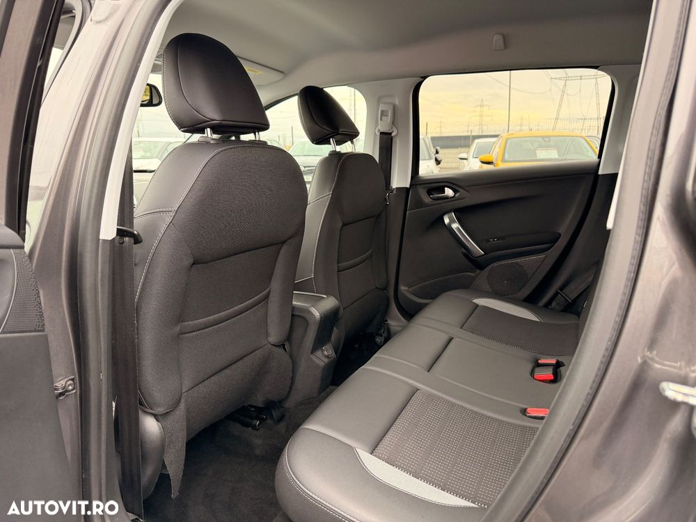 Peugeot 2008 PureTech 110 GPF Stop&Start EAT6 Allure - 7