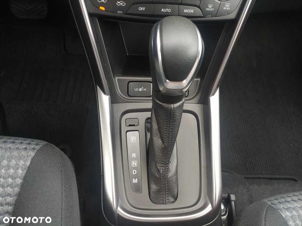 Suzuki SX4 S-Cross 1.5 DualJet Hybrid Premium Plus SP AGS - 33