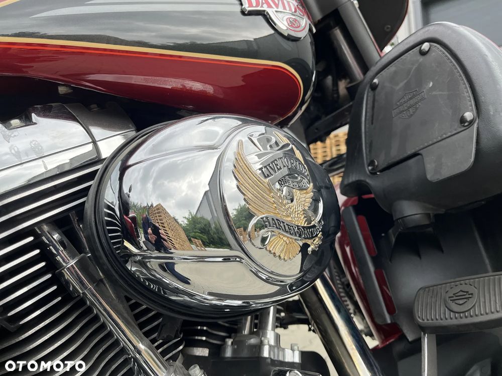 Harley-Davidson FLHTCU Ultra - 10