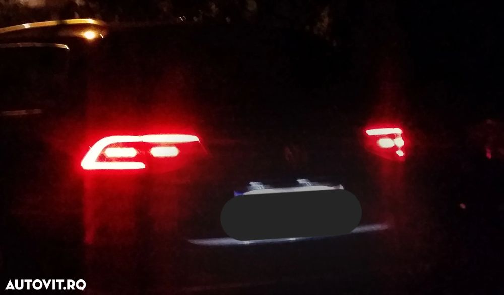 Volkswagen Passat 2.0 TDI DSG Highline - 9