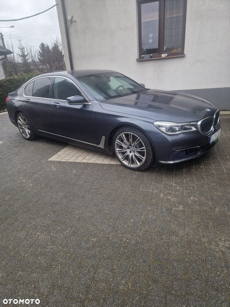 BMW Seria 7 - 1