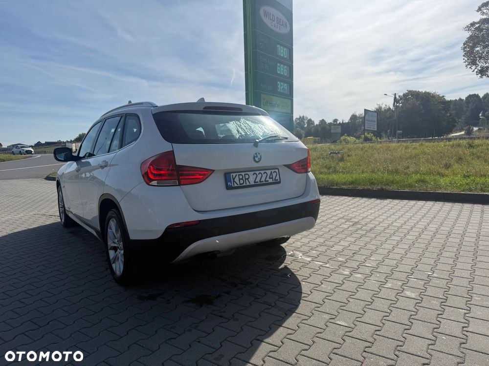 BMW X1 xDrive28i - 4