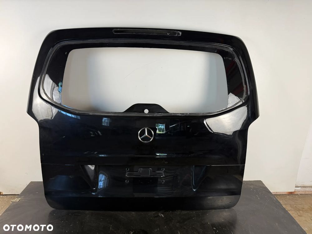 Klapa bagażnika Tył Mercedes-Benz V Class W447 A447 A447740 - 1