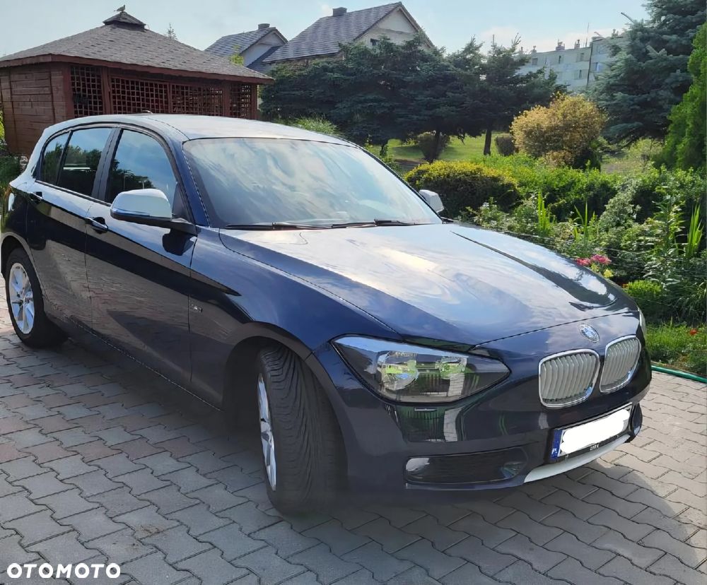 BMW Seria 1 116i - 6