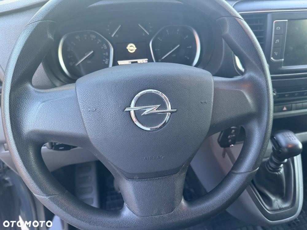 Opel VIVARO - 26