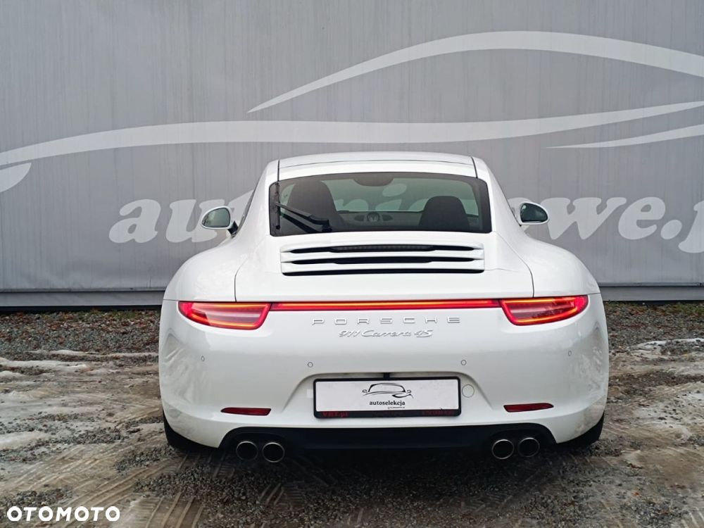 Porsche 911 Carrera 4S PDK - 15