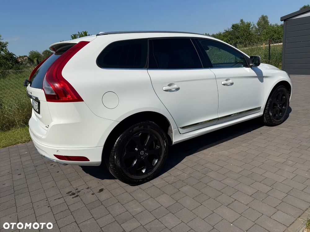 Volvo XC 60 D4 Drive-E Summum - 3