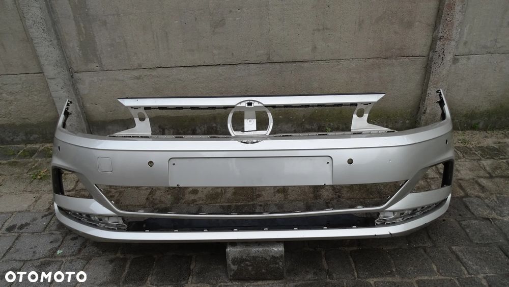 VW POLO 2G0 - zderzak przedni