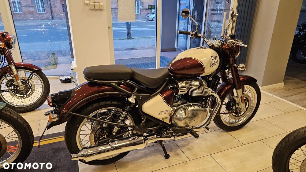 Royal Enfield Classic - 15