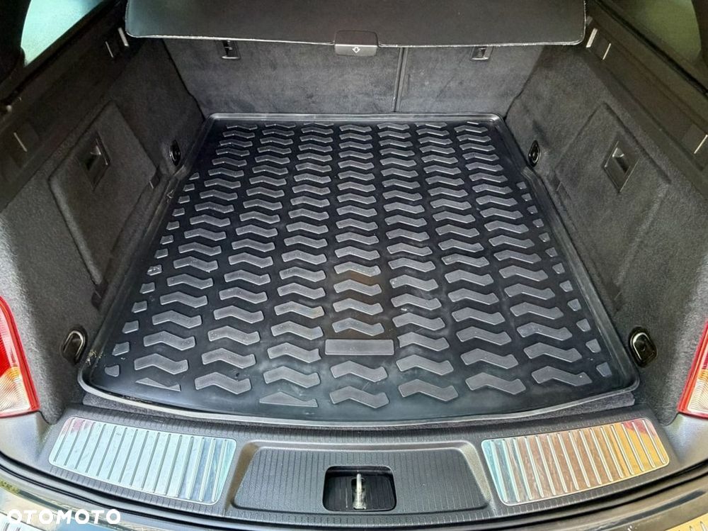 Opel Insignia - 27