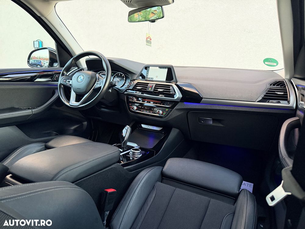BMW X3 xDrive20d AT xLine - 20