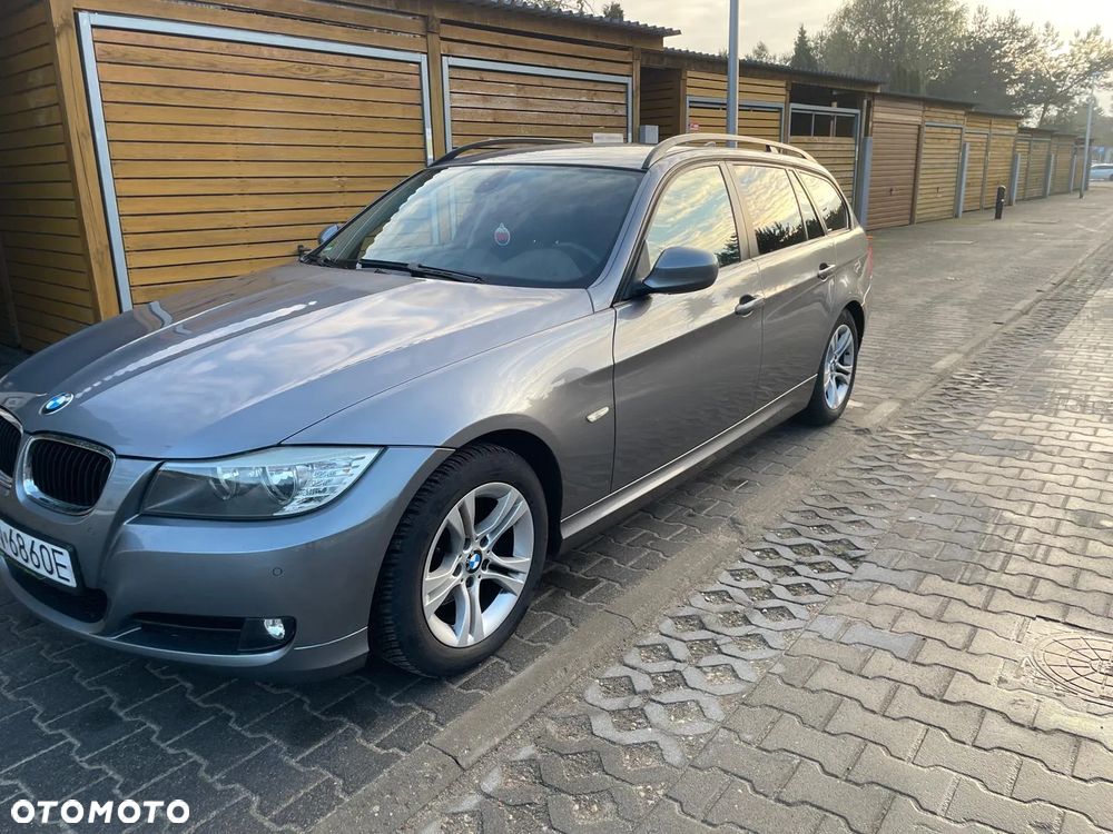 BMW Seria 3 318i - 3