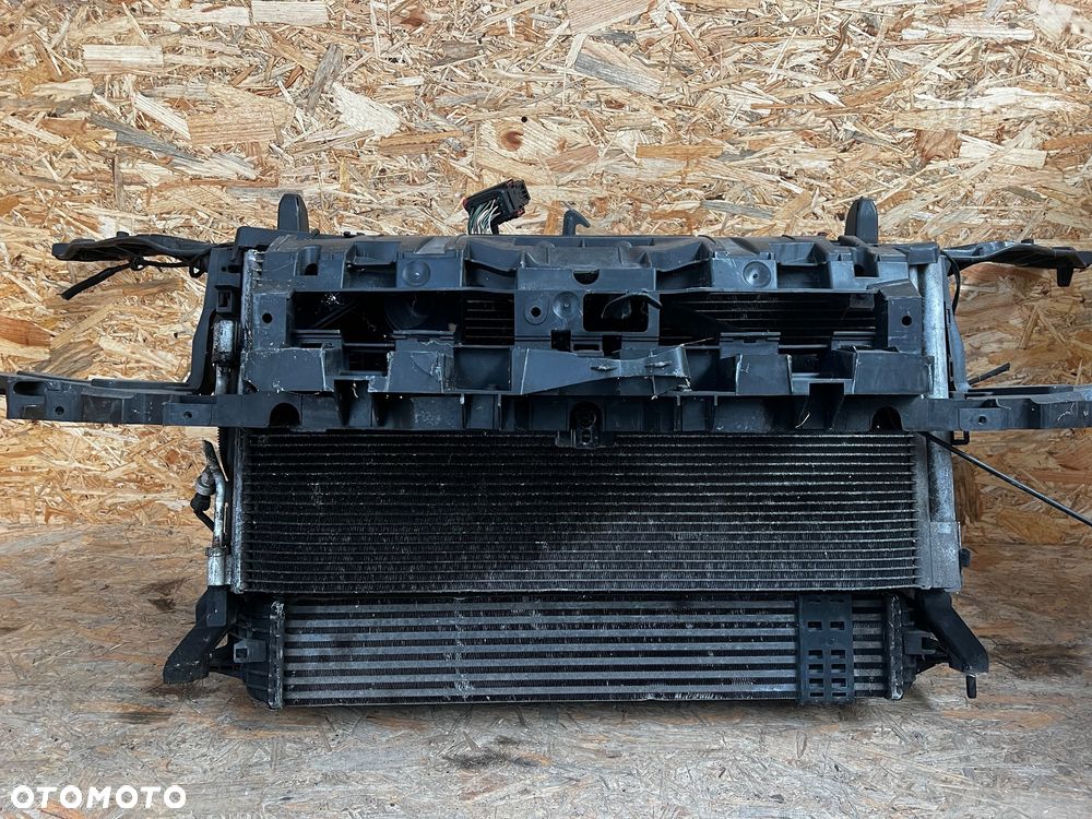 RENAULT LAGUNA 3 III Diesel 2.0 PAS PRZEDNI Belka Chłodnice Wentylator Intercooler - 7