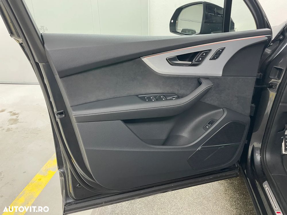 Audi Q7 3.0 55 TFSI quattro Tiptronic S Line - 12