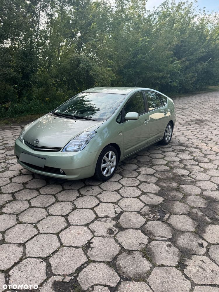 Toyota Prius 1.5 VVT-i Prestige - 13