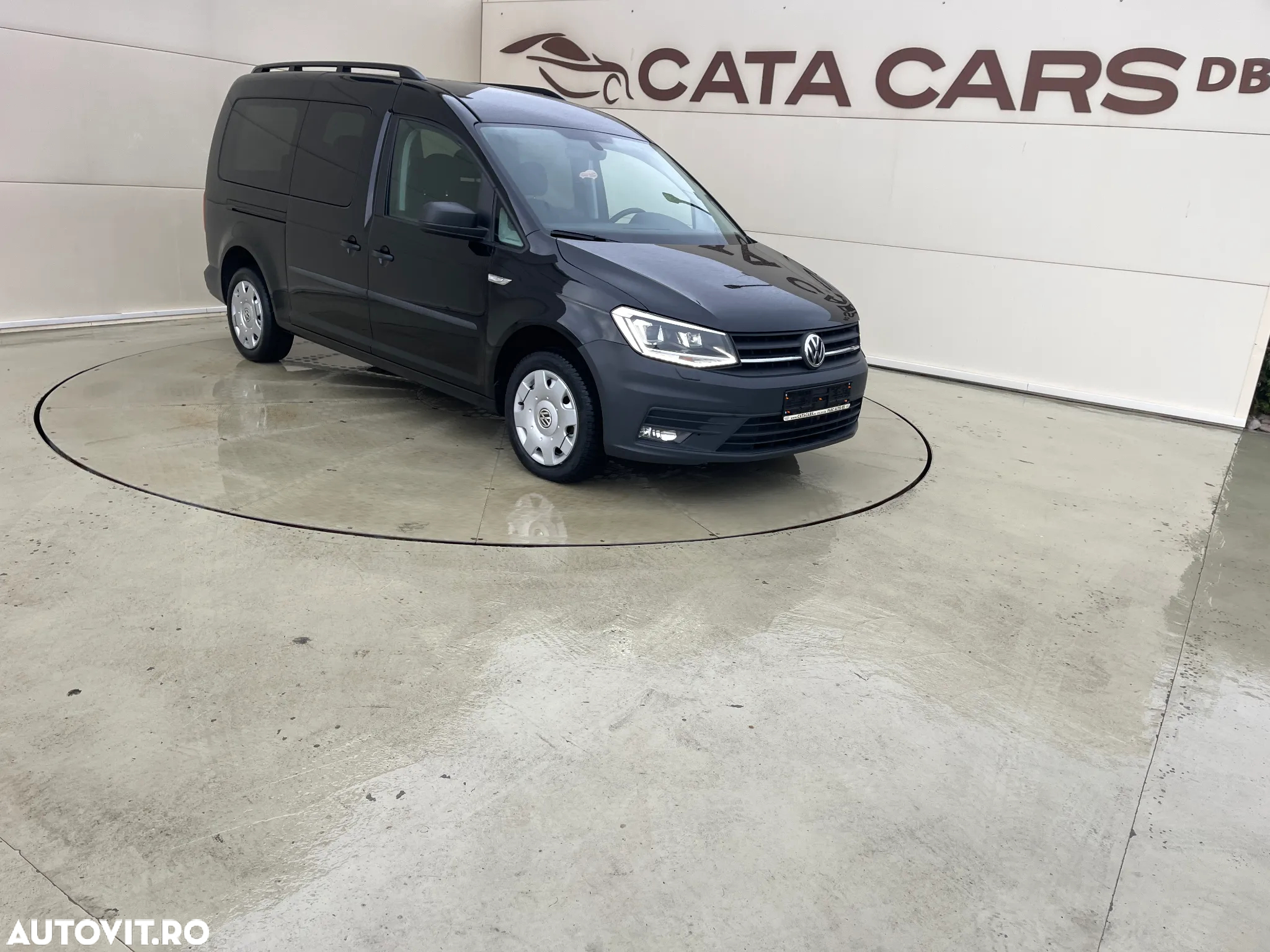 Volkswagen Caddy - 21