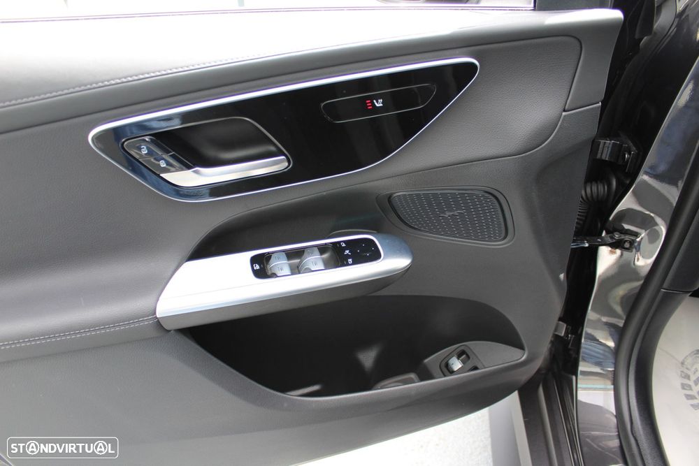 Mercedes-Benz GLC 300 de 4Matic - 12