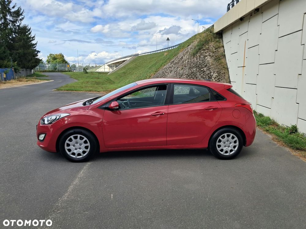 Hyundai i30 1.4 Premium - 4