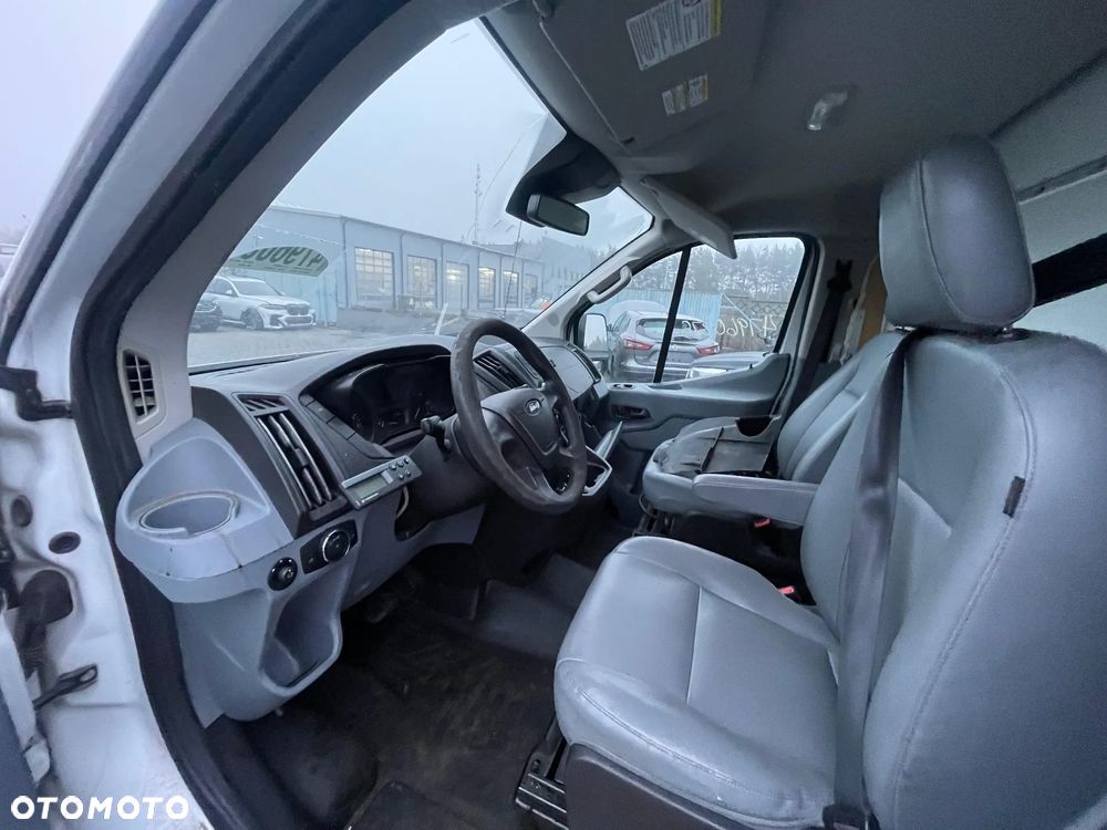 Ford Transit - 9