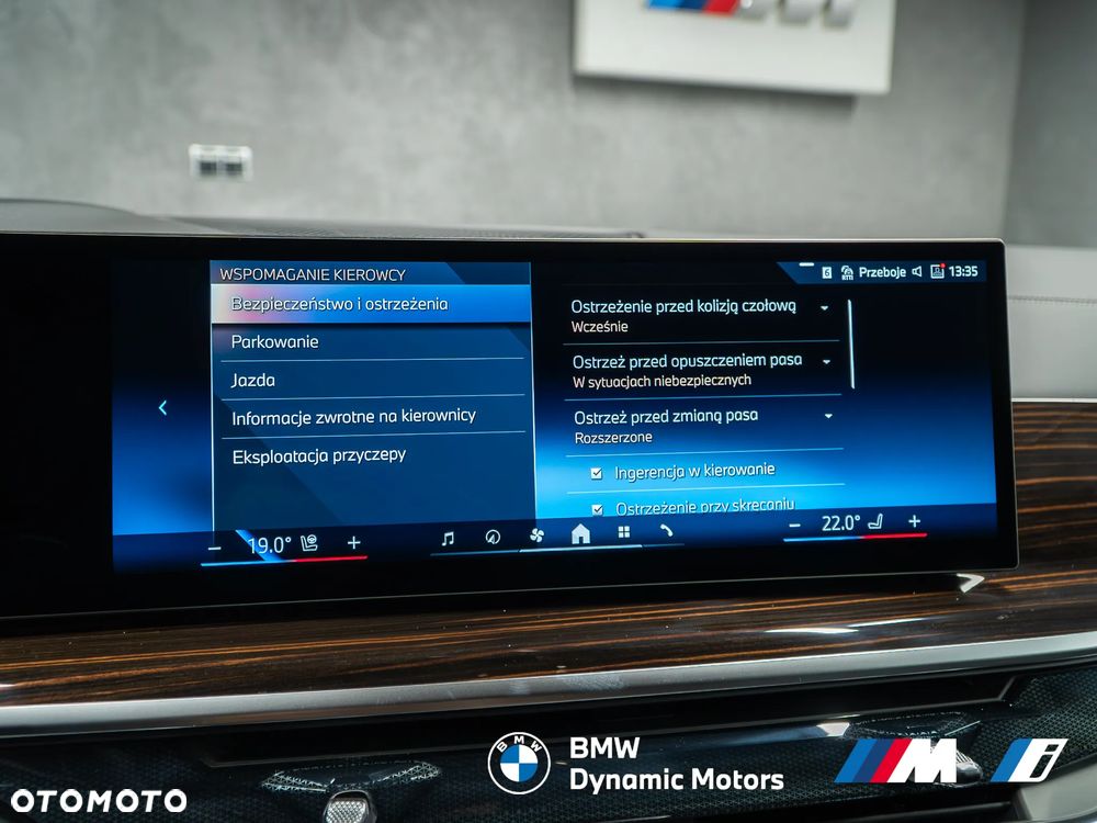 BMW X5 xDrive40i - 37