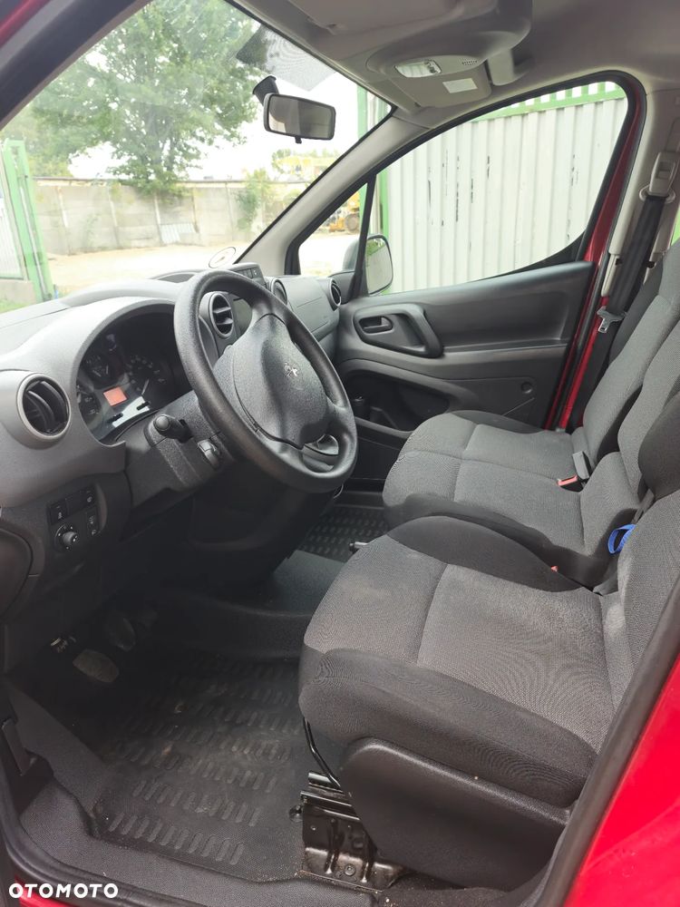 Peugeot Partner - 13