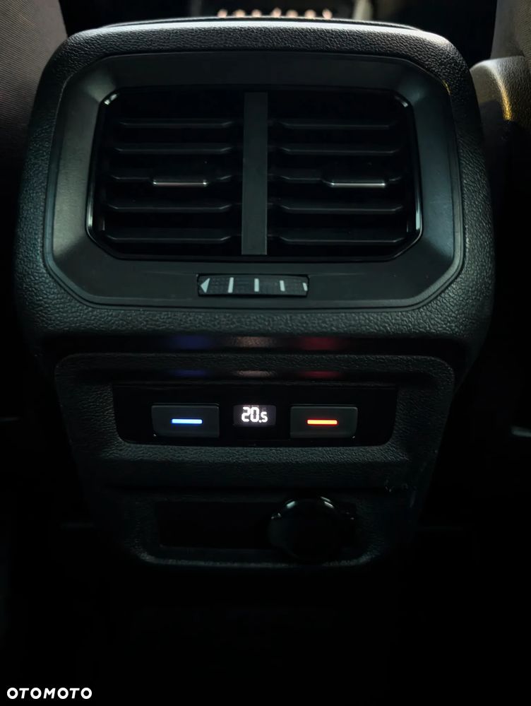 Volkswagen Tiguan 1.5 TSI EVO Elegance DSG - 30