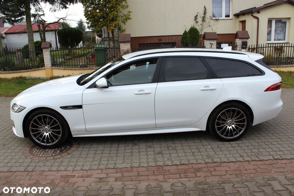 Jaguar XF 25d R-Sport - 4