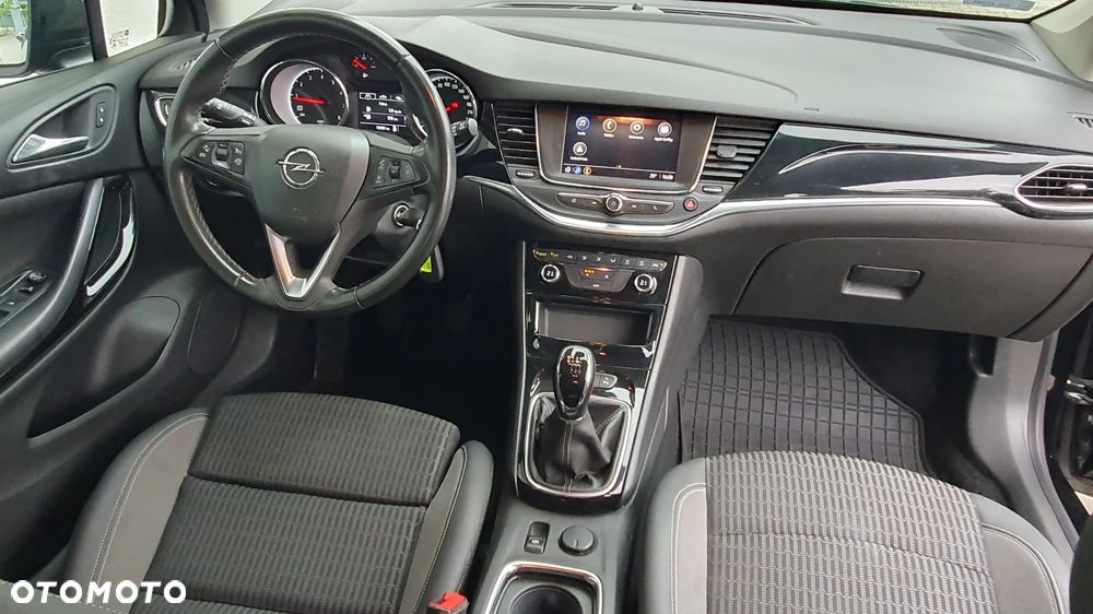 Opel Astra V 1.2 T Business Elegance S&S - 13