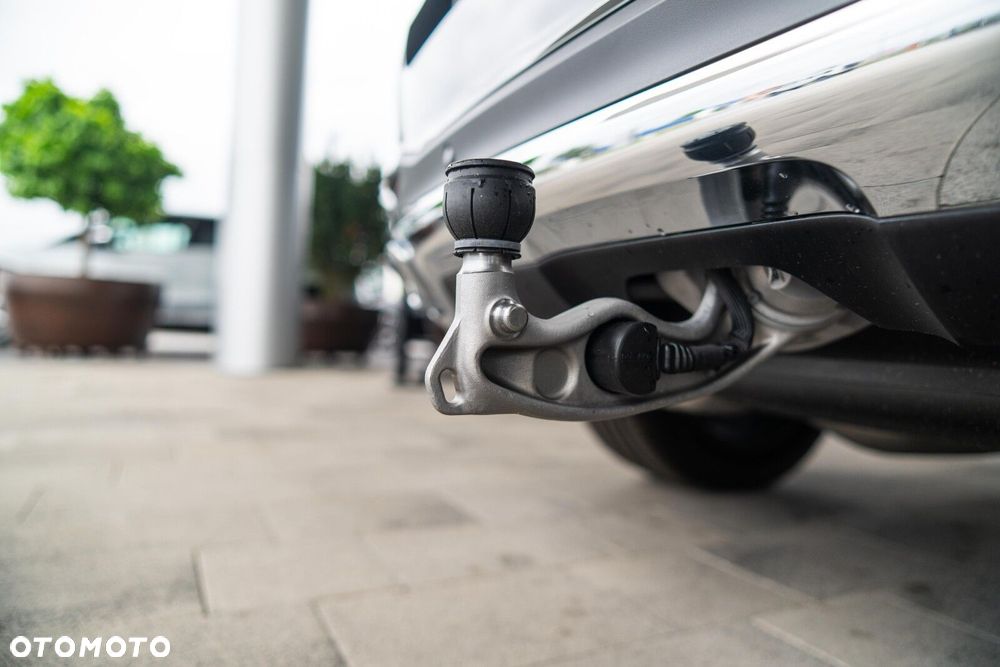 Mercedes-Benz GLE - 31