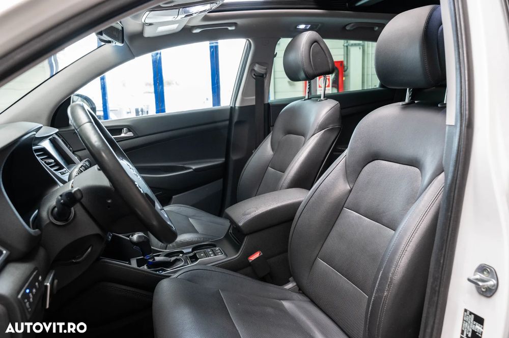 Hyundai Tucson blue 2.0 CRDi 4WD Aut. Premium - 6