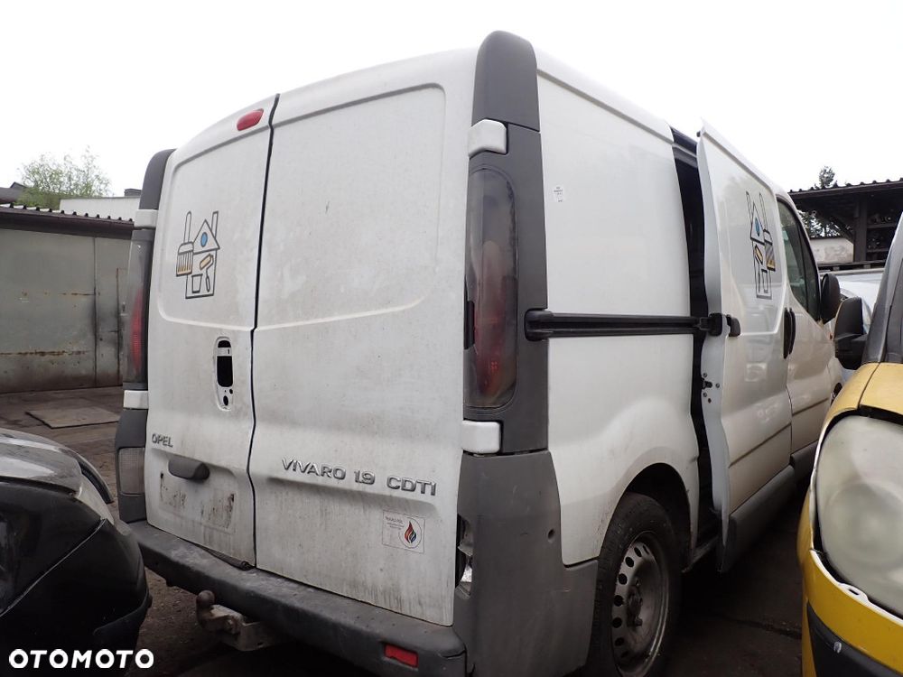 CZĘŚCI - Opel Vivaro A I 1,9 CDTI 80KM F9Q762 VAN 5B M77 2004r. INDEX - 9985 - 4