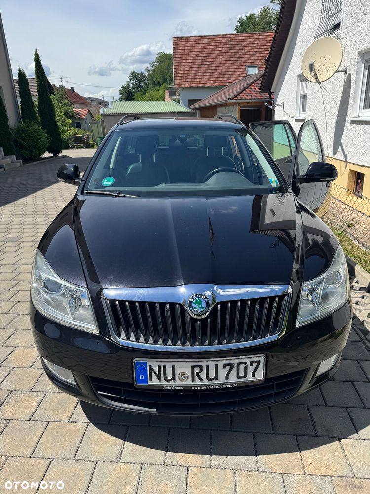 Skoda Octavia 1.6 TDI Elegance DSG - 5