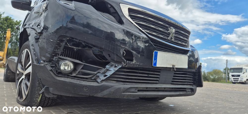 Peugeot 5008 1.2 PureTech Allure S&S EAT8 - 7