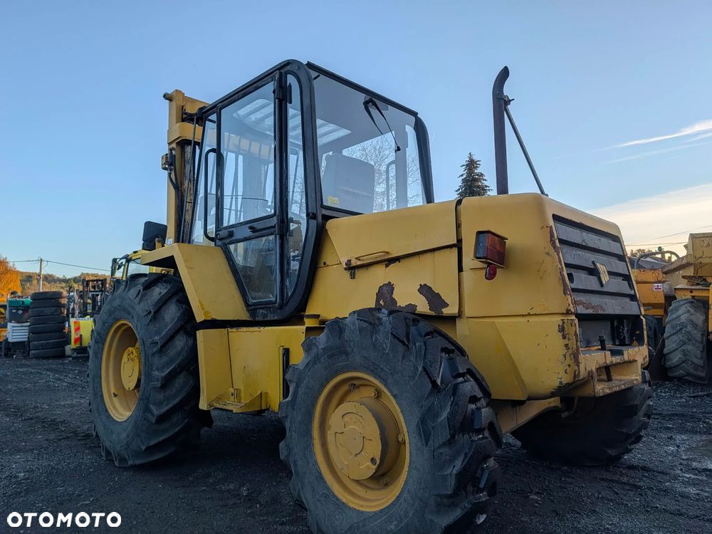 JCB 926 Terenowy 4x4 - 9